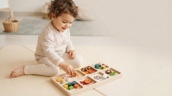 Little Explorer Guide: Seasons for 3 Years parent learning guide for a 3-year-old
