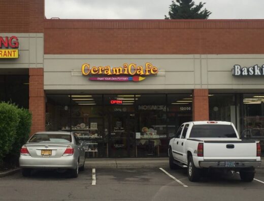 CeramiCafe Art Lounge